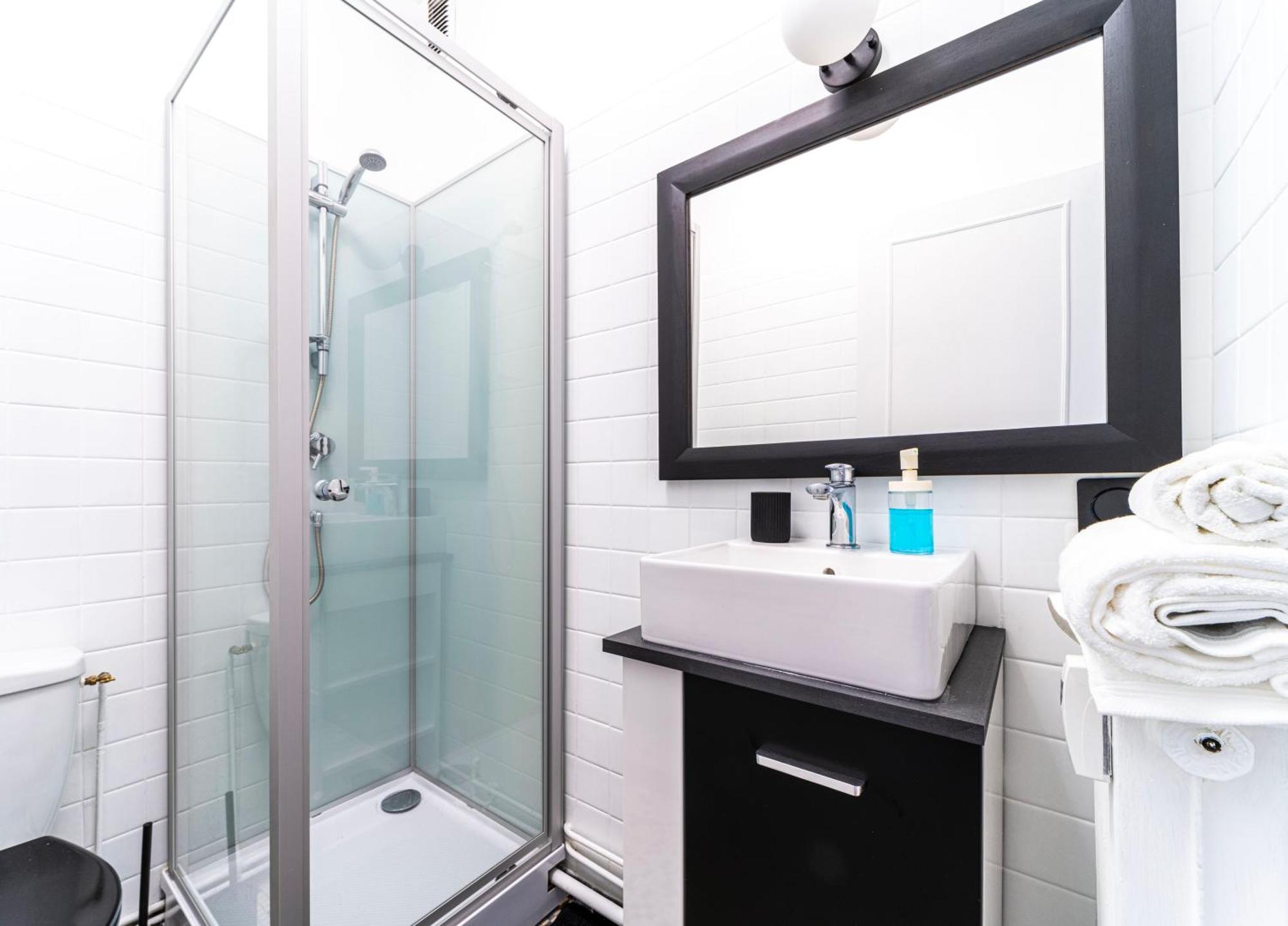 Apartament Studio Chaleureux Avec Aquarium Marcq-en-Barœul Zewnętrze zdjęcie